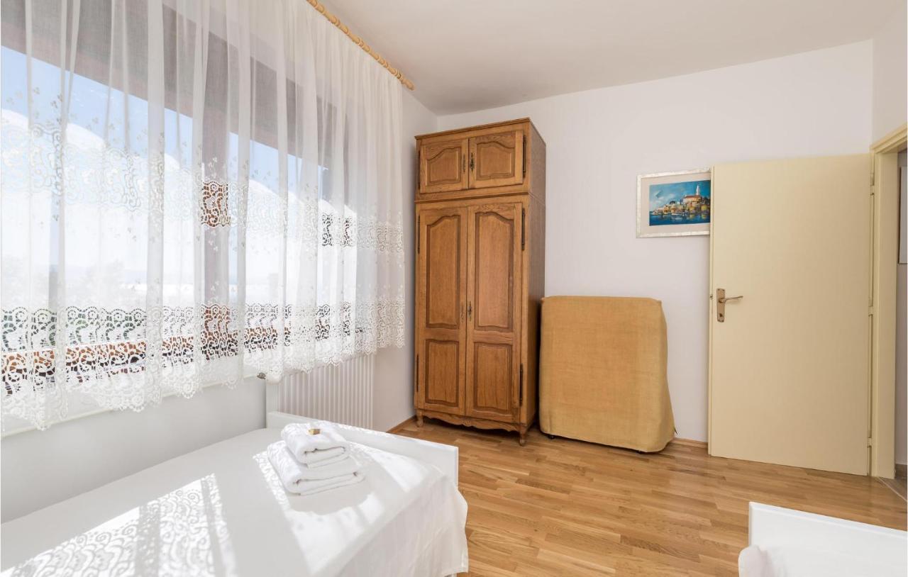 4 Bedroom Nice Apartment In Опатия Экстерьер фото